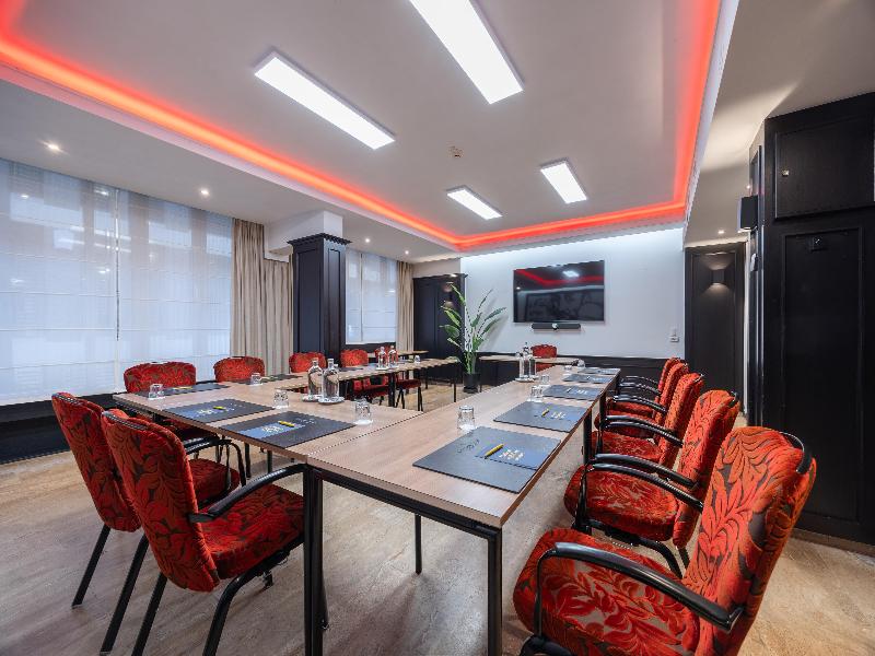 Golden Tulip Hotel Central - Toplantı