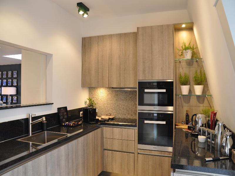 Golden Tulip Hotel Central - Oda