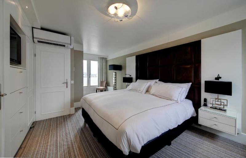 Golden Tulip Hotel Central - Oda