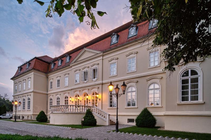 La Contessa Schlosshotel - Genel
