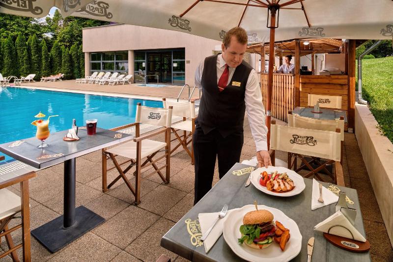 La Contessa Schlosshotel - Genel