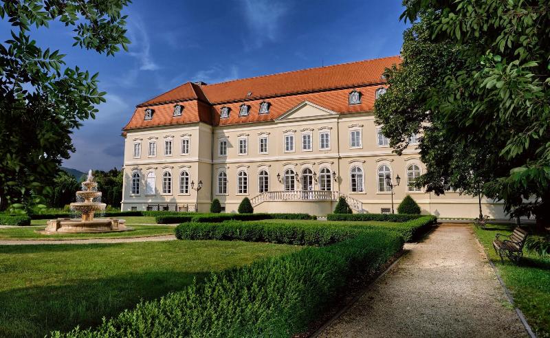 La Contessa Schlosshotel - Genel