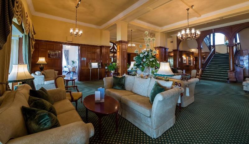 The Victoria Hotel - Lobi