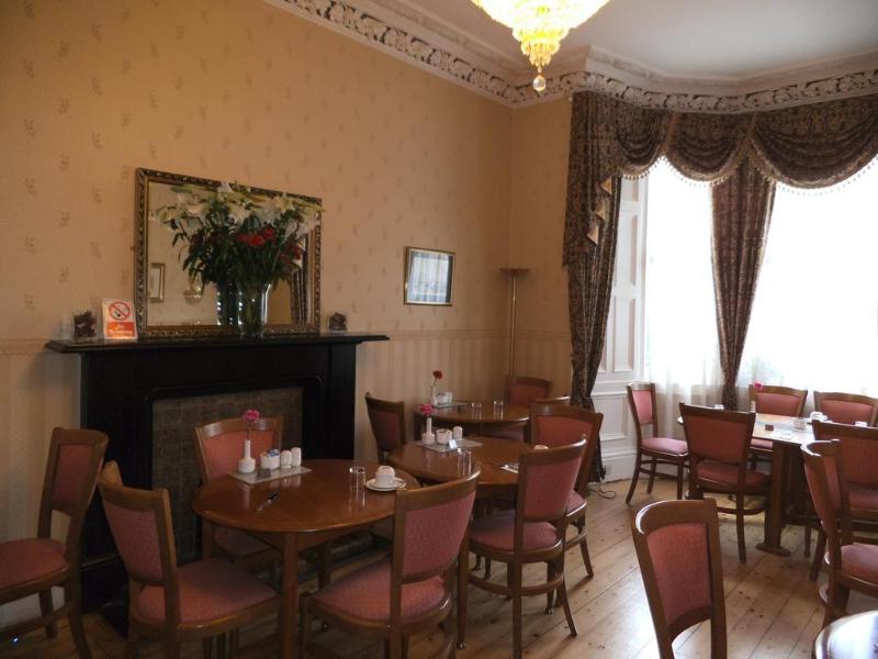 Menzies Guesthouse - Genel
