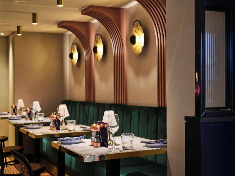 Le Monde Boutique - Bar