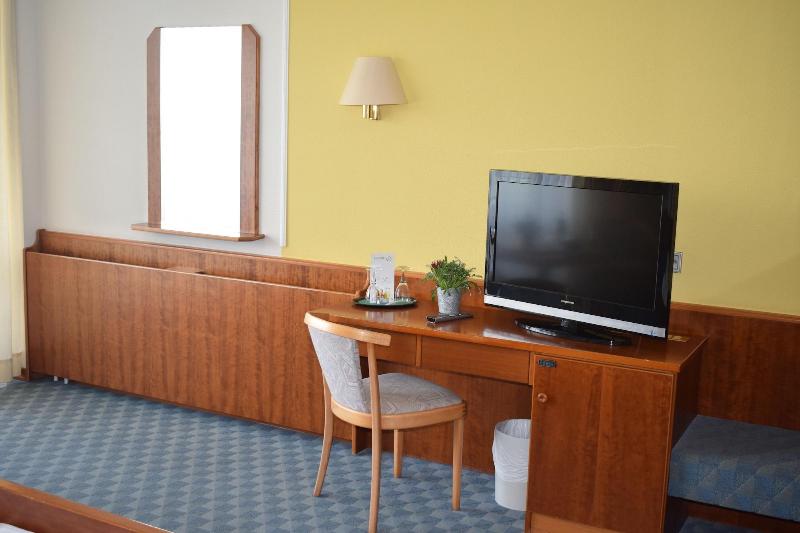 Flair & Kurhotel Am Thermalbad - Oda