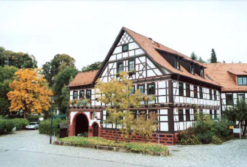 Zum Goldenen Hirsch - Genel