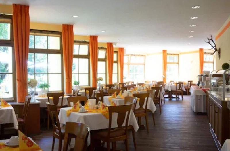 Zum Goldenen Hirsch - Restoran