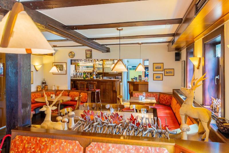 Zum Goldenen Hirsch - Restoran