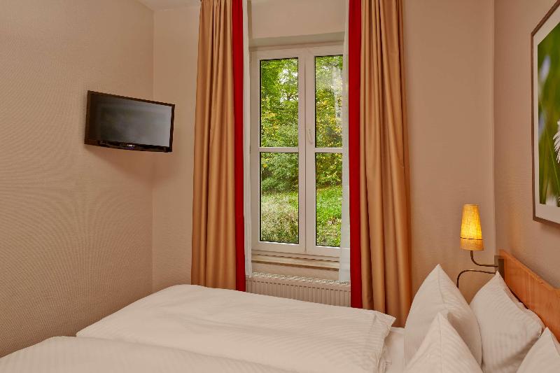 H+ Hotel & Spa Friedrichroda - Oda