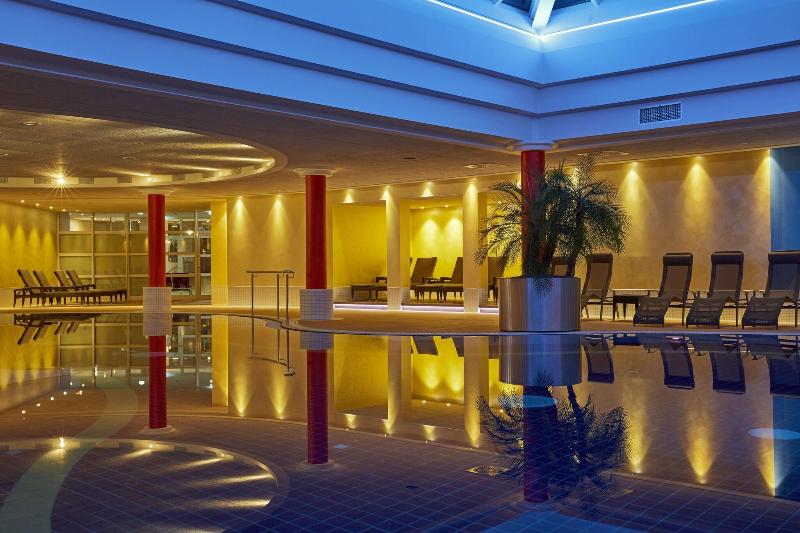 H+ Hotel & Spa Friedrichroda - Havuz