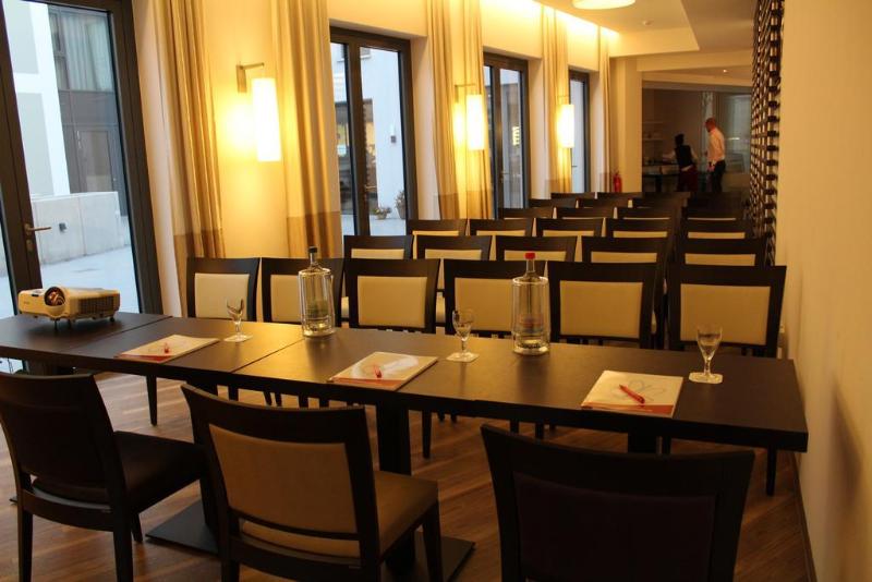 Am Kaisersaal - Genel