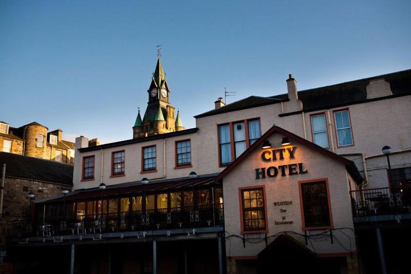 City Hotel - Genel