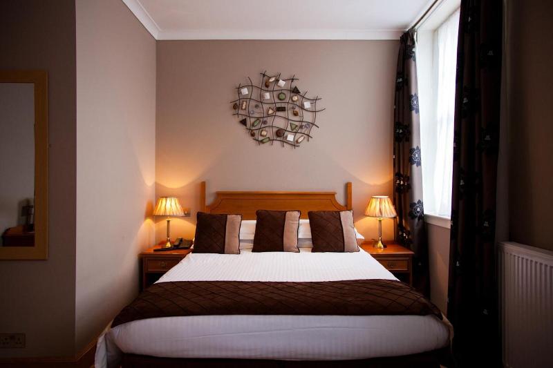 City Hotel - Oda
