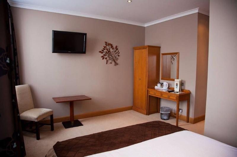 City Hotel - Oda