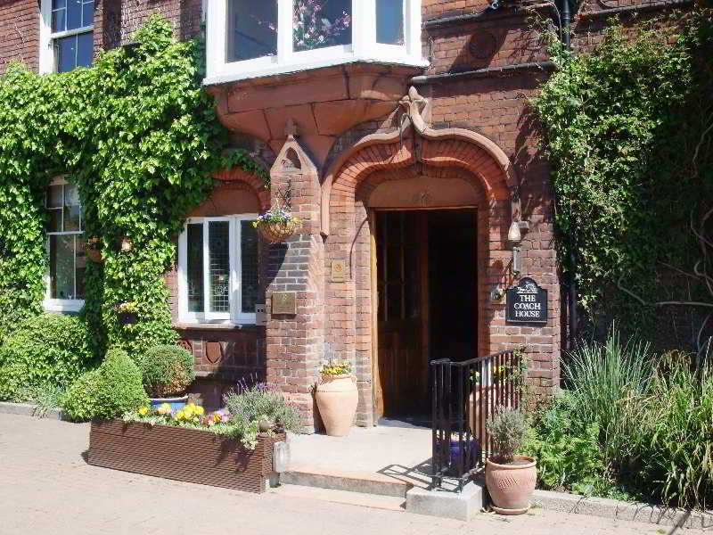Harefield Manor otel fotoğrafı