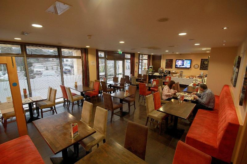Belmore Court & Motel - Restoran
