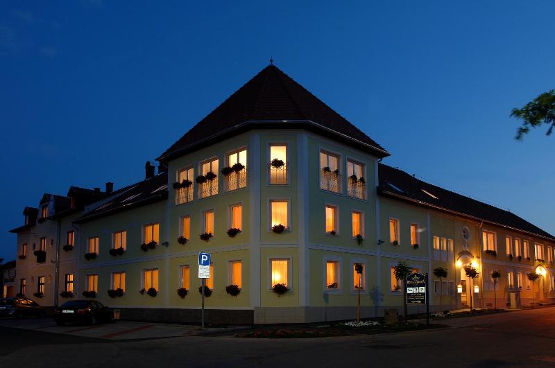 Korona - Genel