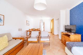 Oasis Beach Apartments fotoÄŸrafÄ±