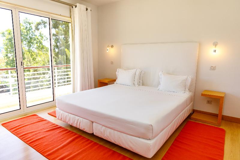 Marina Club Lagos Resort - Oda