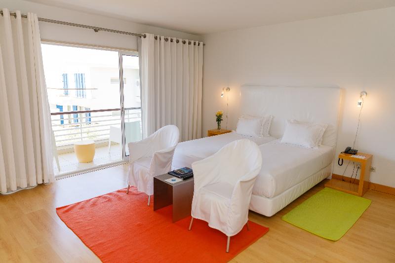 Marina Club Lagos Resort - Oda