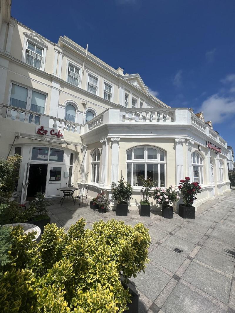 Eastbourne Riviera - Teras