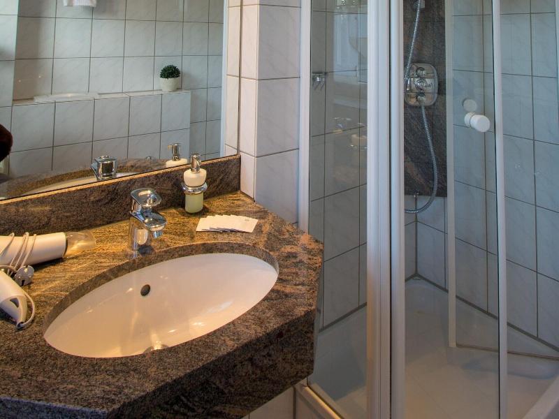Gimken Landhaushotel - Oda