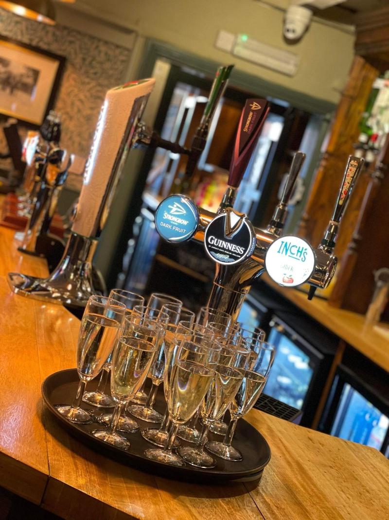 Fountain Inn - Bar