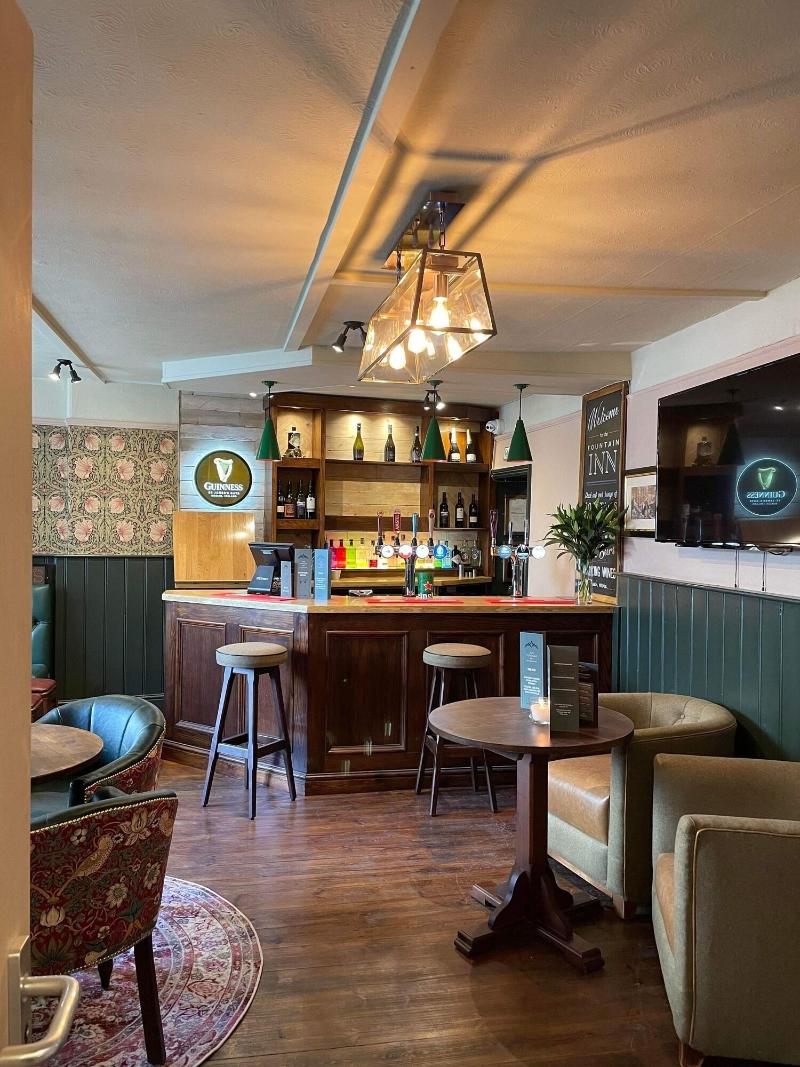 Fountain Inn - Bar