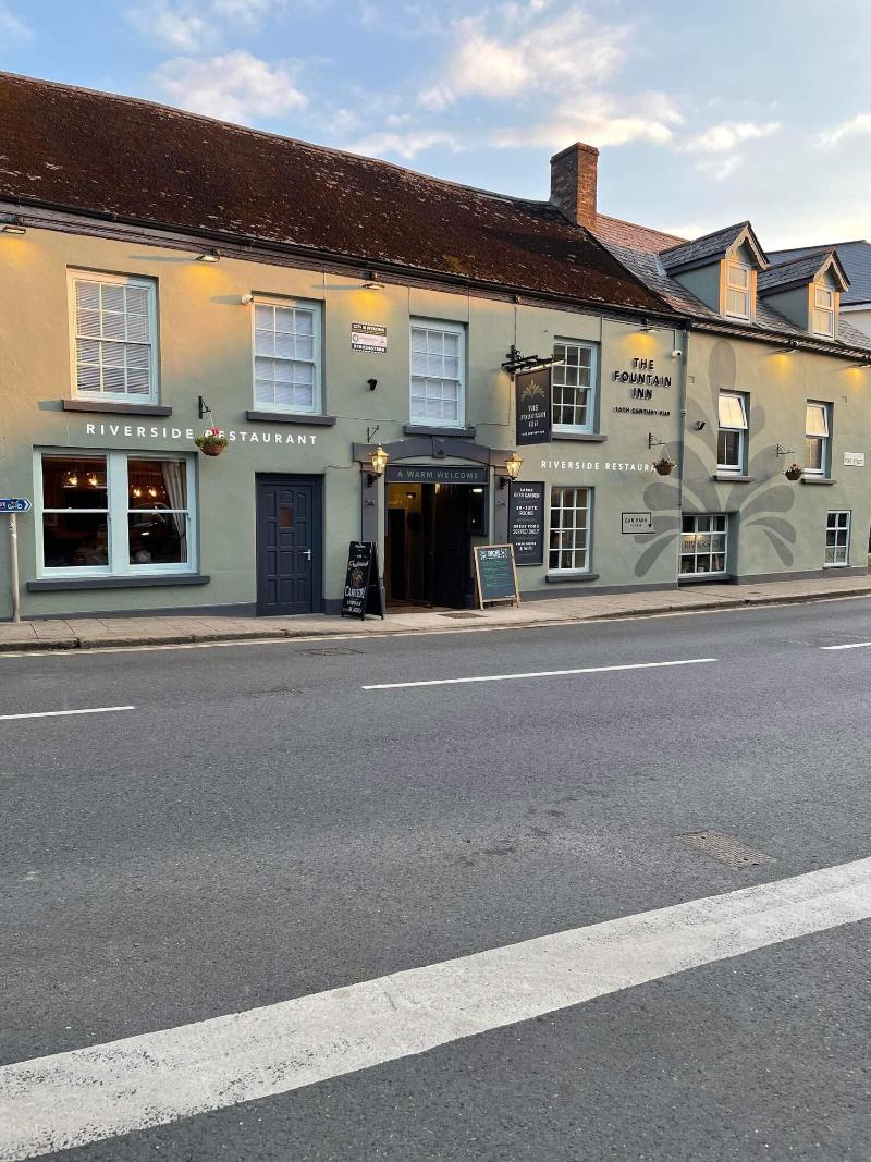 Fountain Inn - Genel