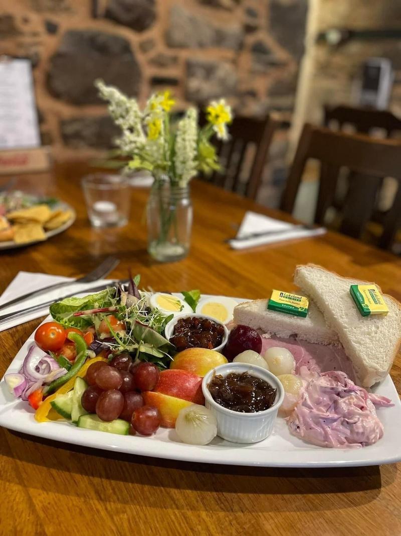 Fountain Inn - Restoran