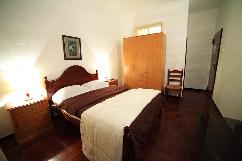 Residencial Funchal - Oda
