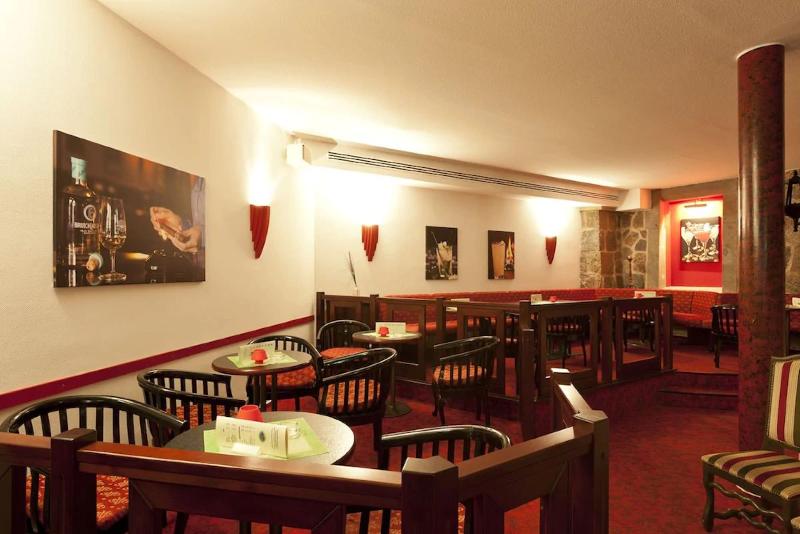 Schlosshotel & Orangerie Klink - Bar