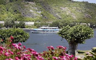 Villa am Rhein fotoÄŸrafÄ±
