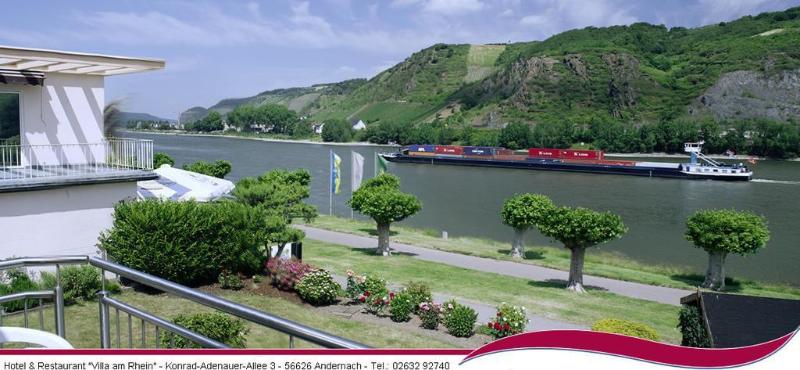 Villa am Rhein - Genel