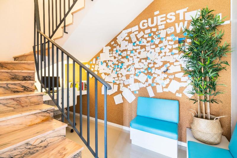 Casa Azul Sagres - Rooms & Apartments - Lobi