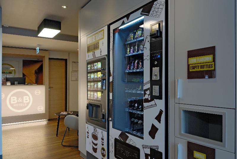 B&B Hotel Offenbach - Lobi