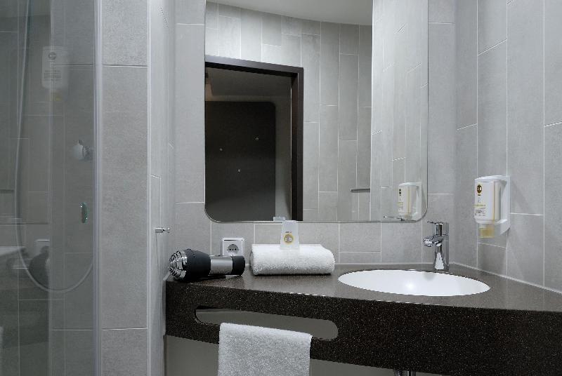B&B Hotel Offenbach - Oda
