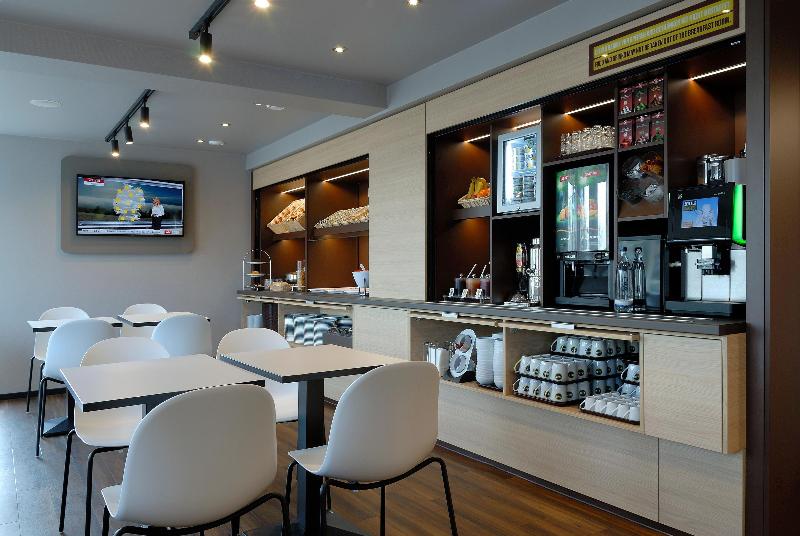 B&B Hotel Offenbach - Restoran