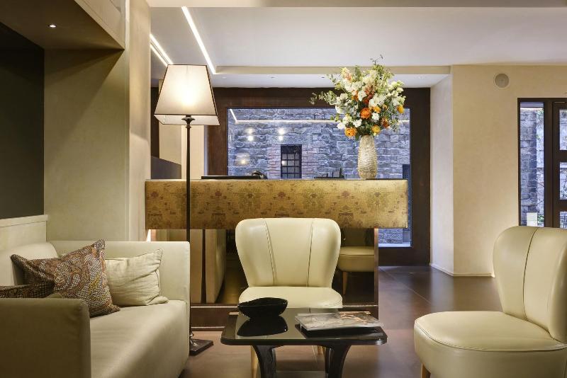 Ponte Vecchio Suites & Spa - Lobi