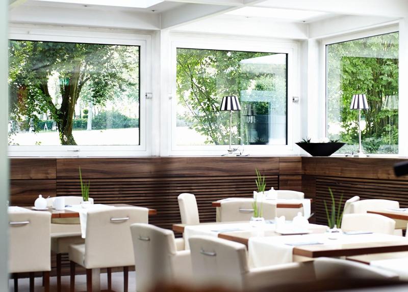 Hotel Bonjour - Restoran