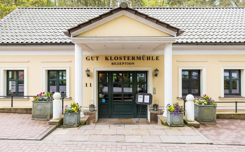 Gut Klostermühle - Lobi