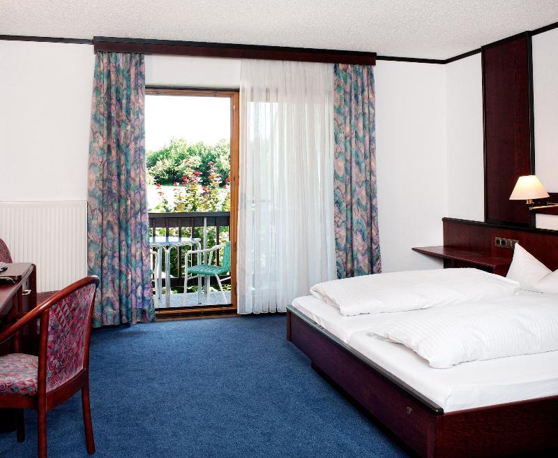 Hotel Restaurant Waldhorn - Oda