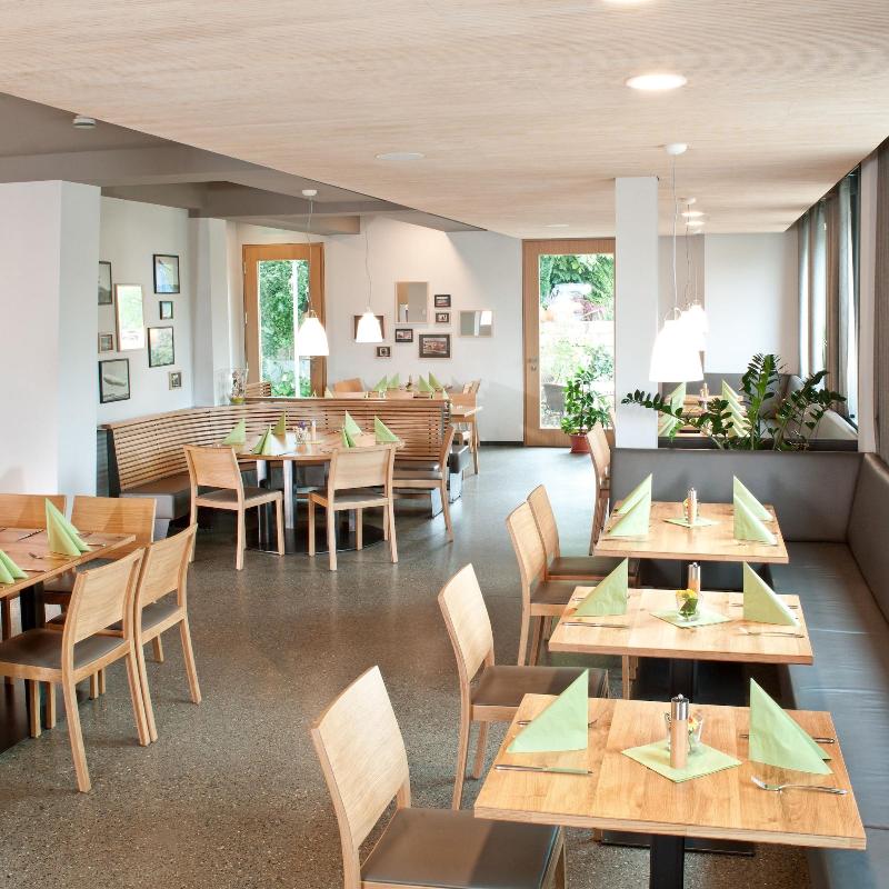 Hotel Restaurant Waldhorn - Restoran