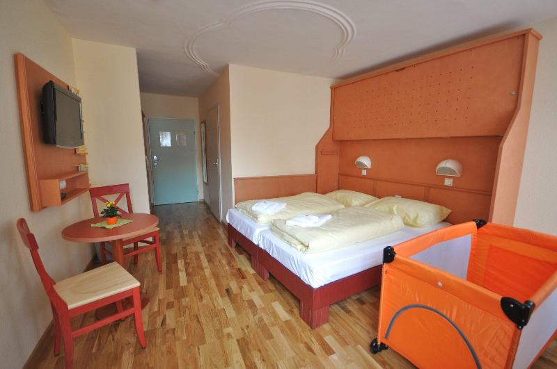JUFA Hotel Meersburg - Genel