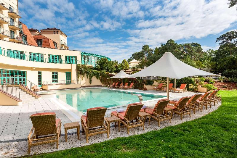 Precise Resort Bad Saarow am Scharmützelsee - Havuz