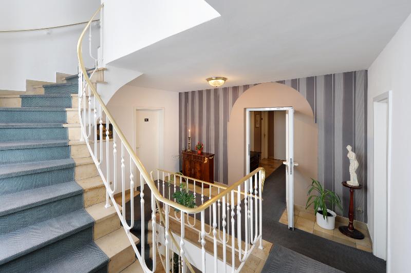 Villa Diana Westend - Lobi