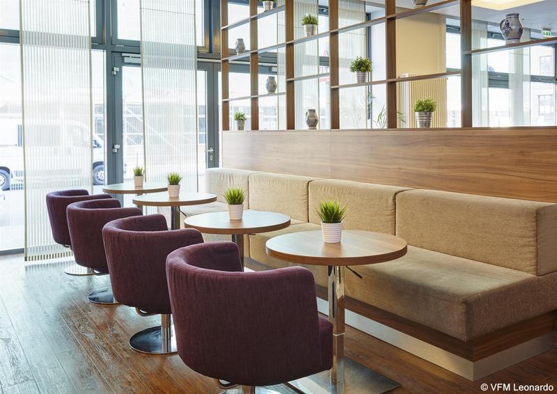 Premier Inn Frankfurt City Centre - Bar