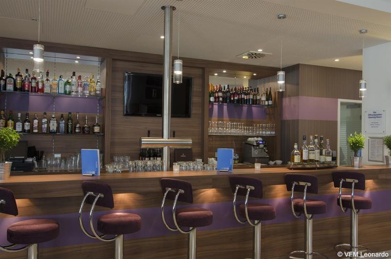 Premier Inn Frankfurt City Centre - Bar