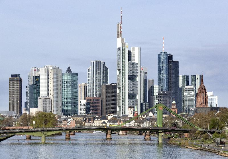 Premier Inn Frankfurt City Centre - Genel